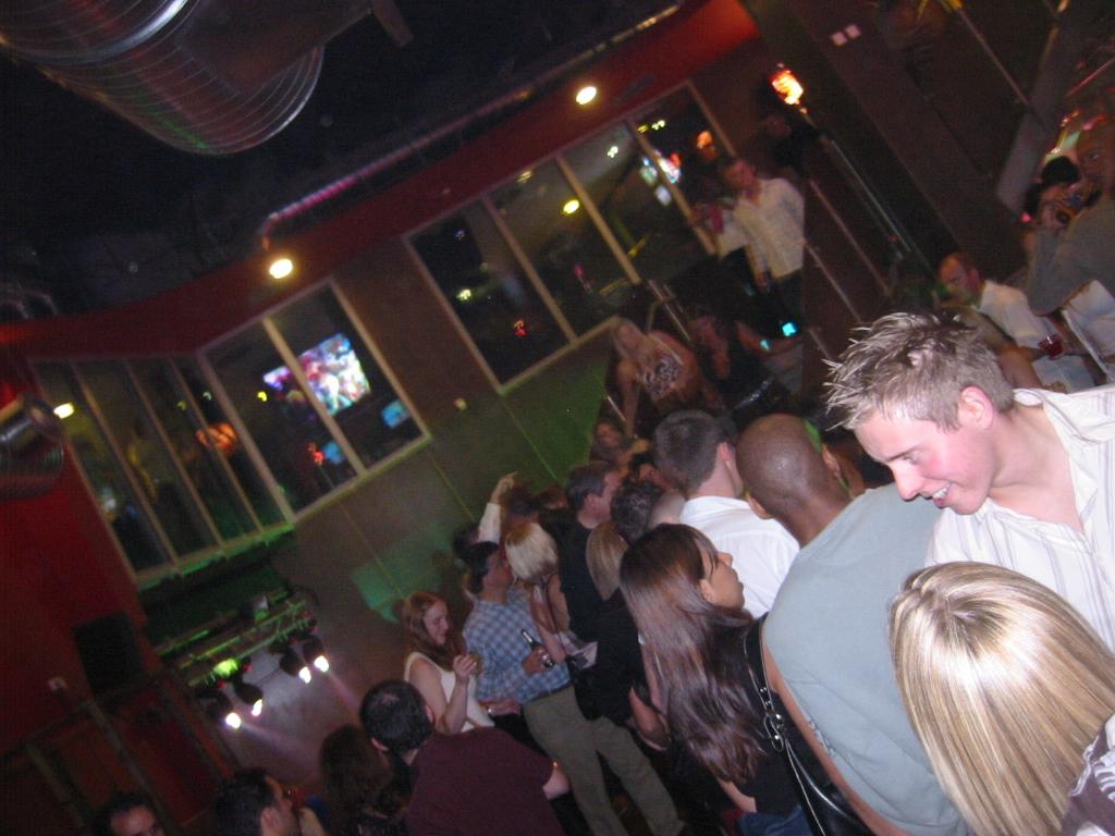 146-4636_IMG