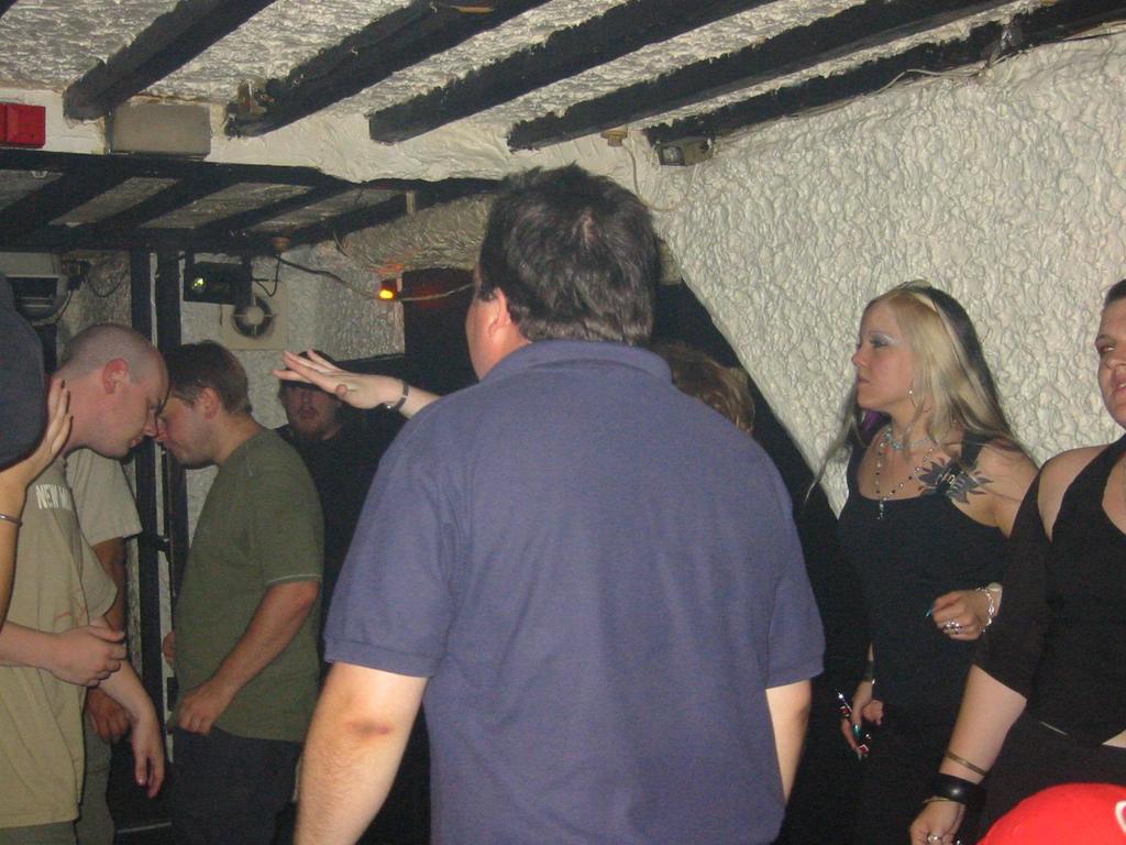 114-1434_IMG